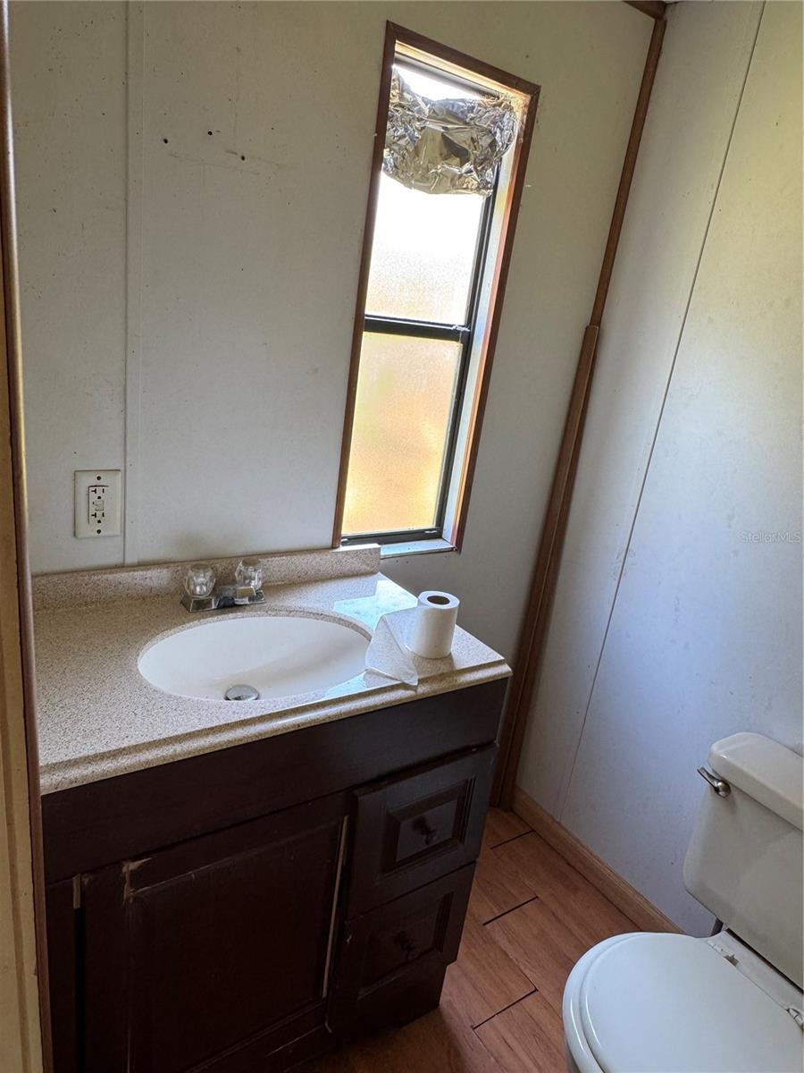 Image 44 of 79 For 6001 185th Road