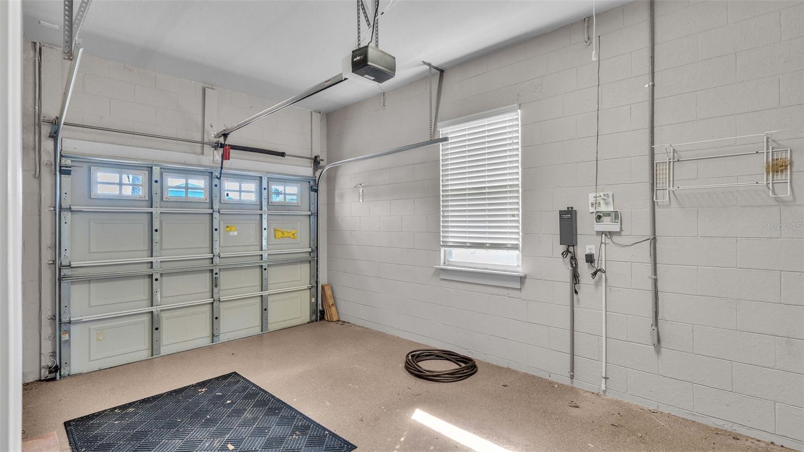 Image 32 of 33 For 402 Cruisers Drive