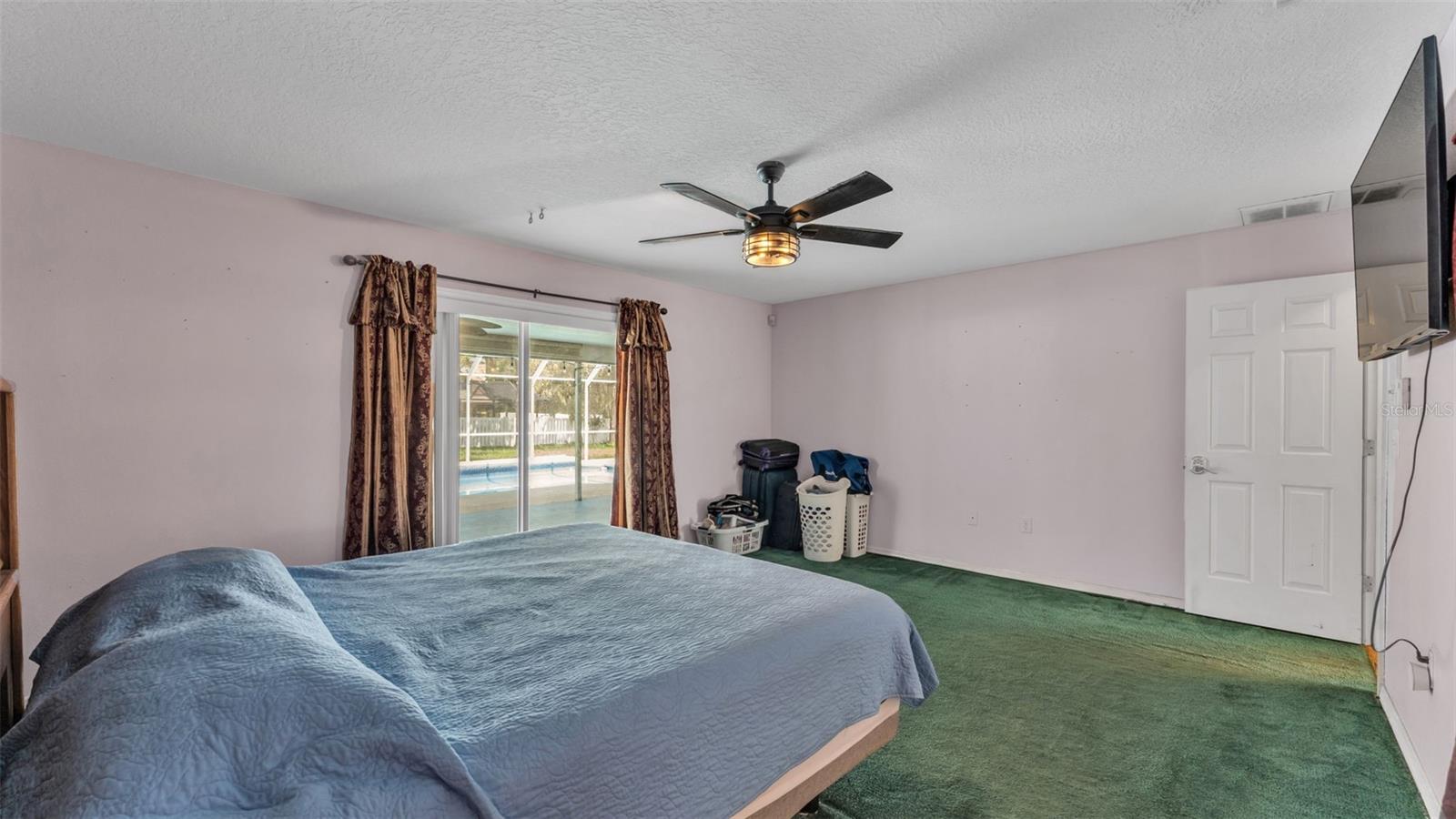 Image 44 of 61 For 1702 Sherwood Lakes Boulevard