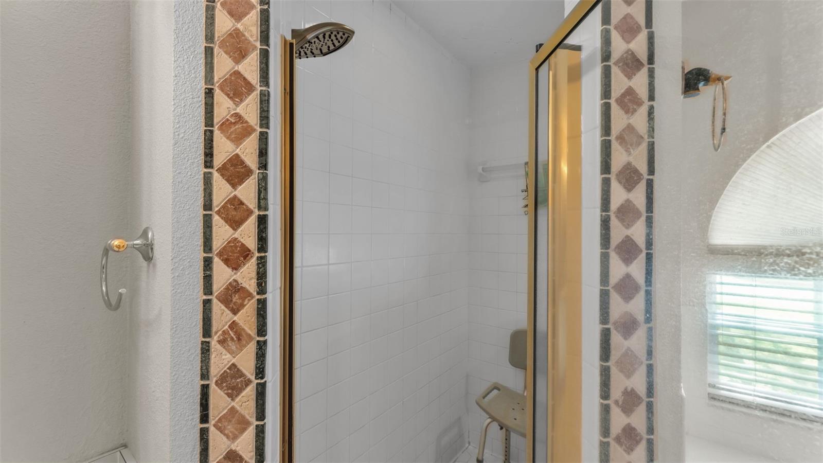 Image 49 of 61 For 1702 Sherwood Lakes Boulevard
