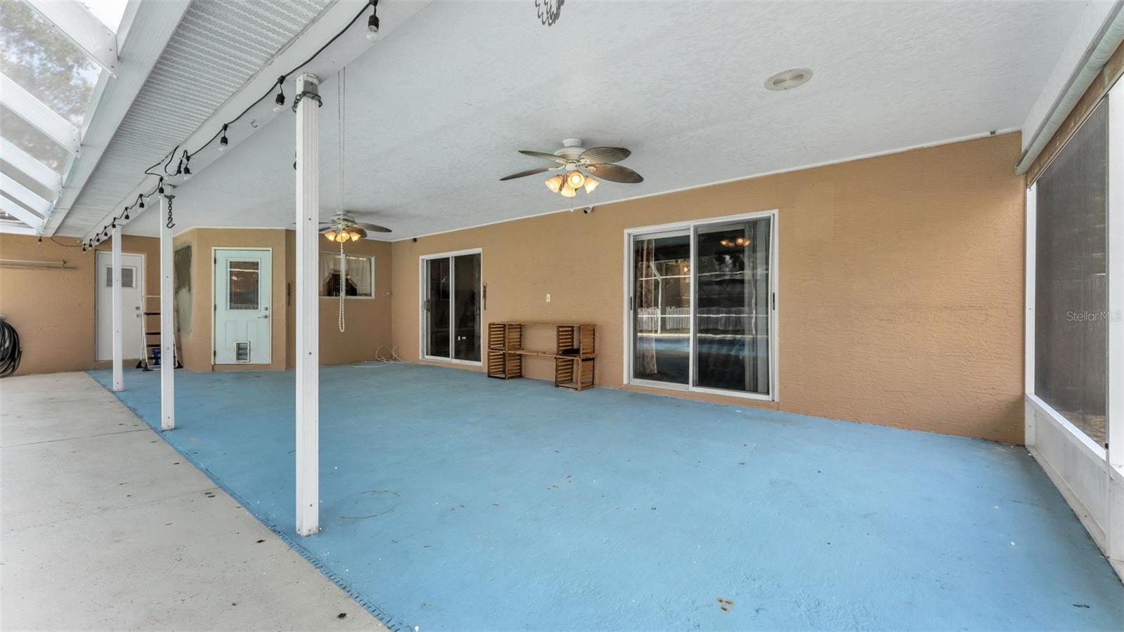 Image 54 of 61 For 1702 Sherwood Lakes Boulevard