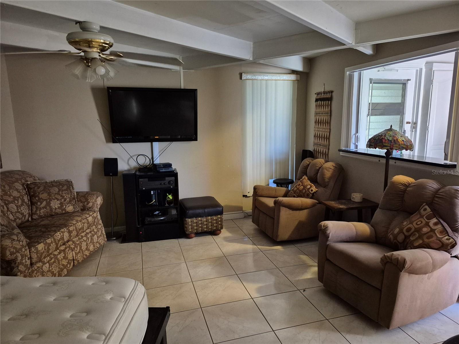 Image 2 of 8 For 2117 Club Circle 2117