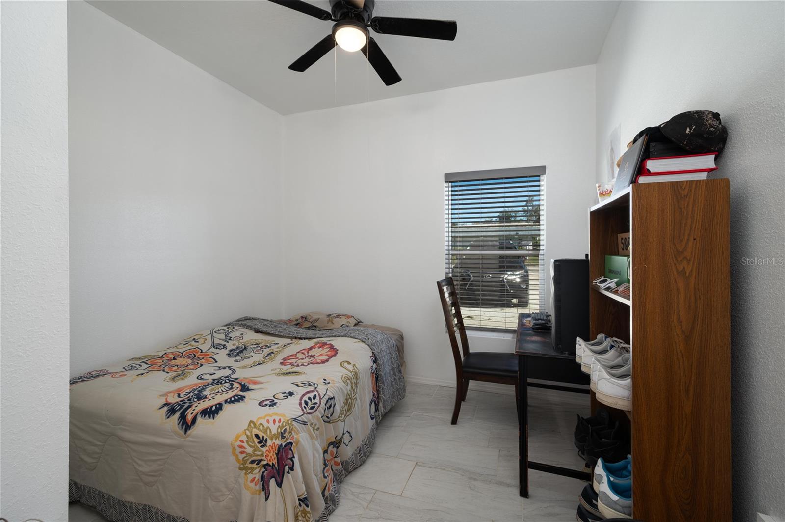 Image 19 of 25 For 708 Broadway Street