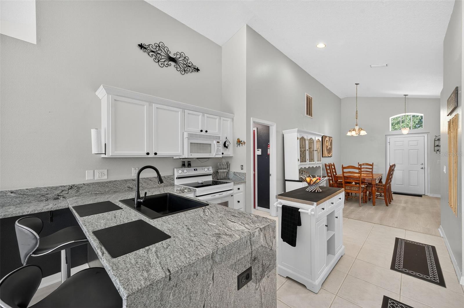 Image 17 of 50 For 2326 Potomac Mark Place