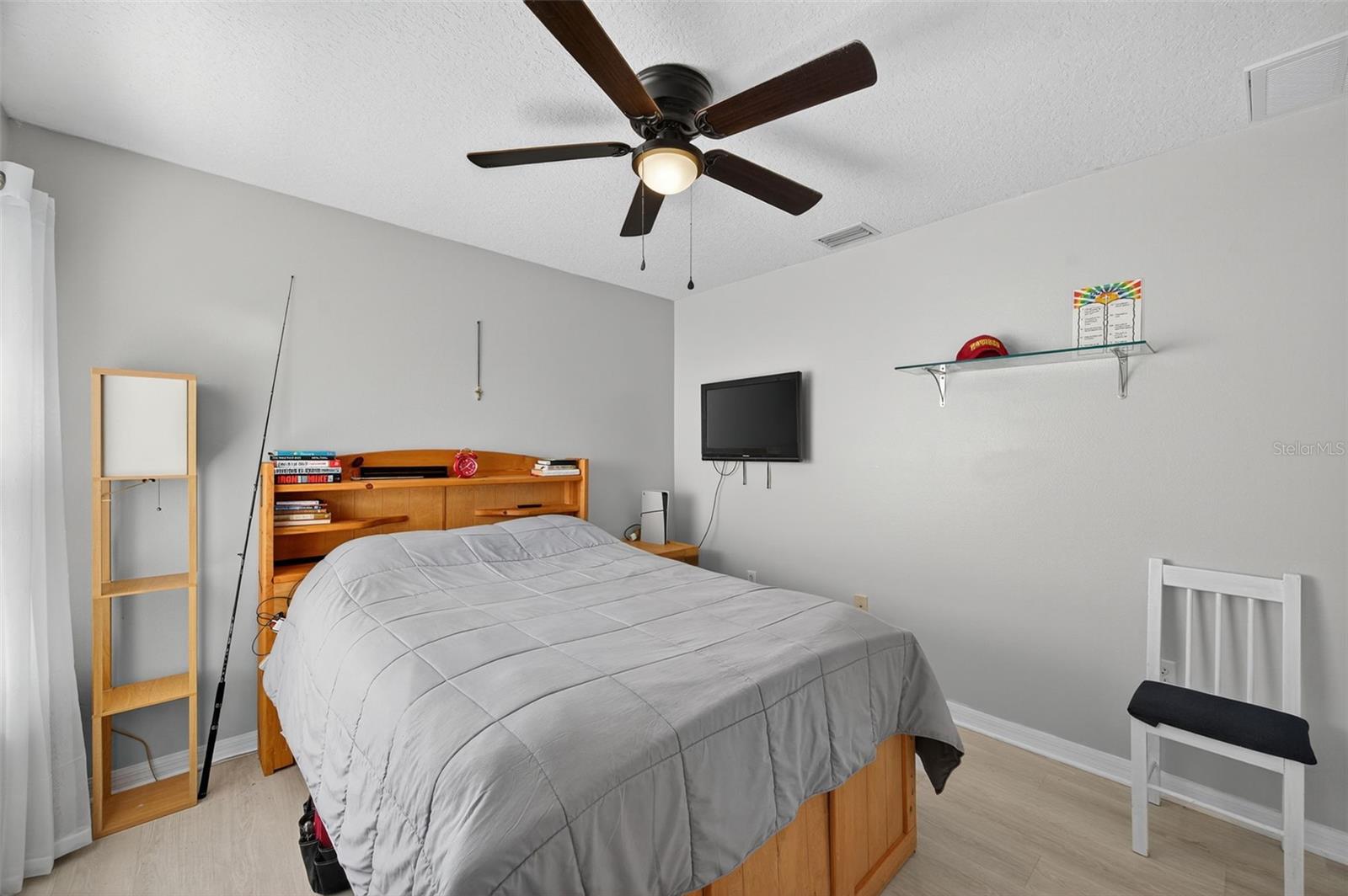 Image 25 of 50 For 2326 Potomac Mark Place