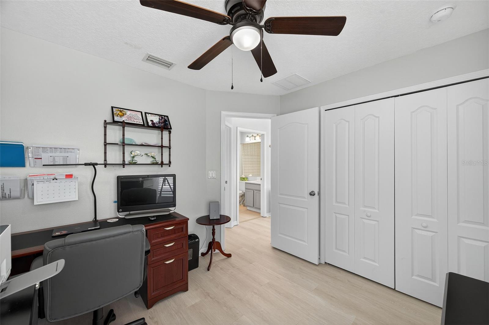 Image 31 of 50 For 2326 Potomac Mark Place