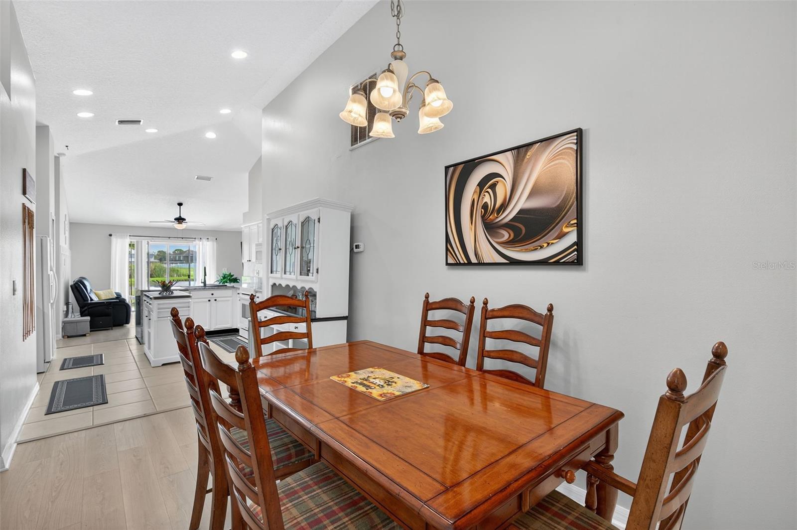 Image 7 of 50 For 2326 Potomac Mark Place