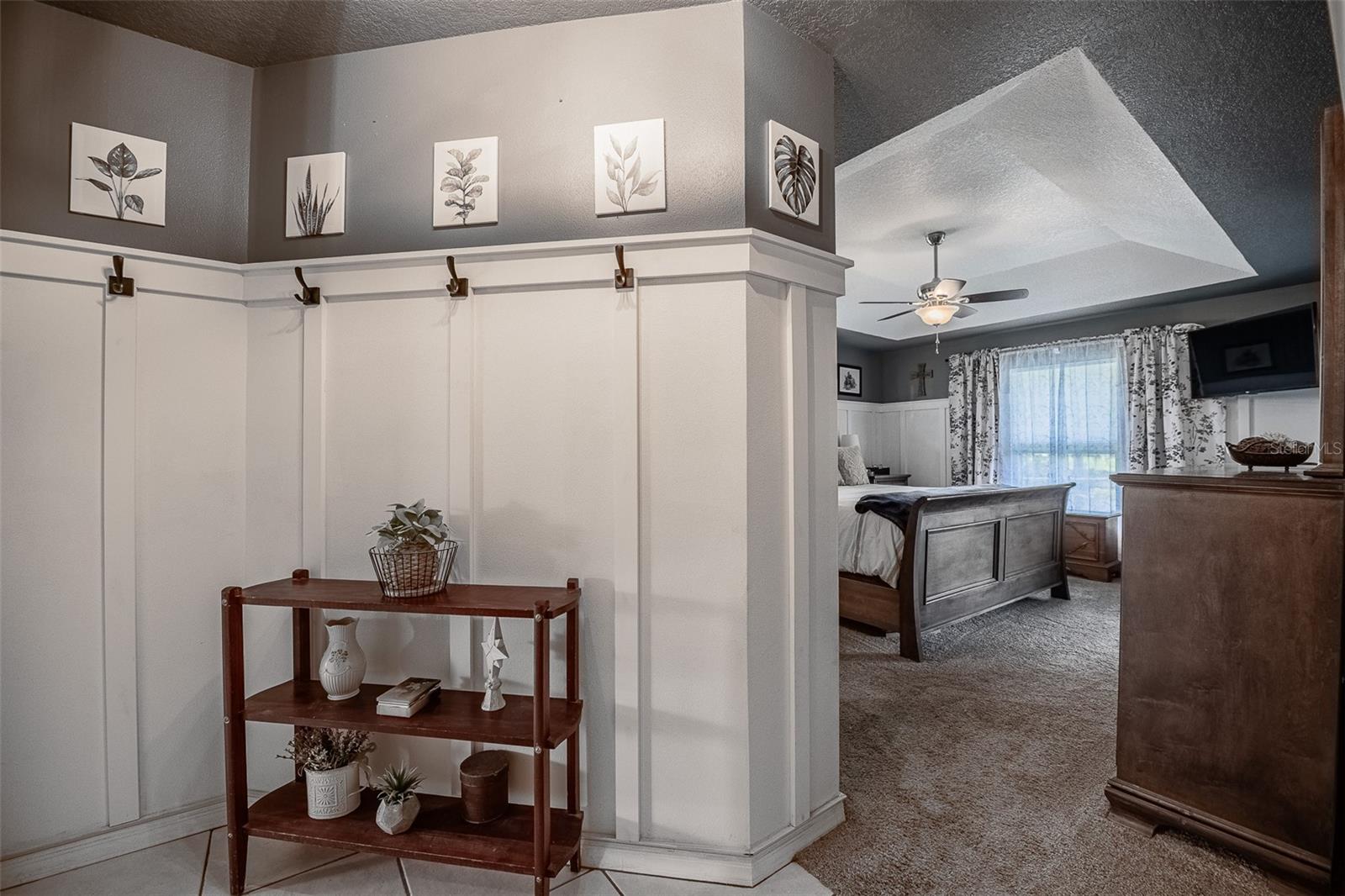 Image 18 of 83 For 6309 Avocado Dr