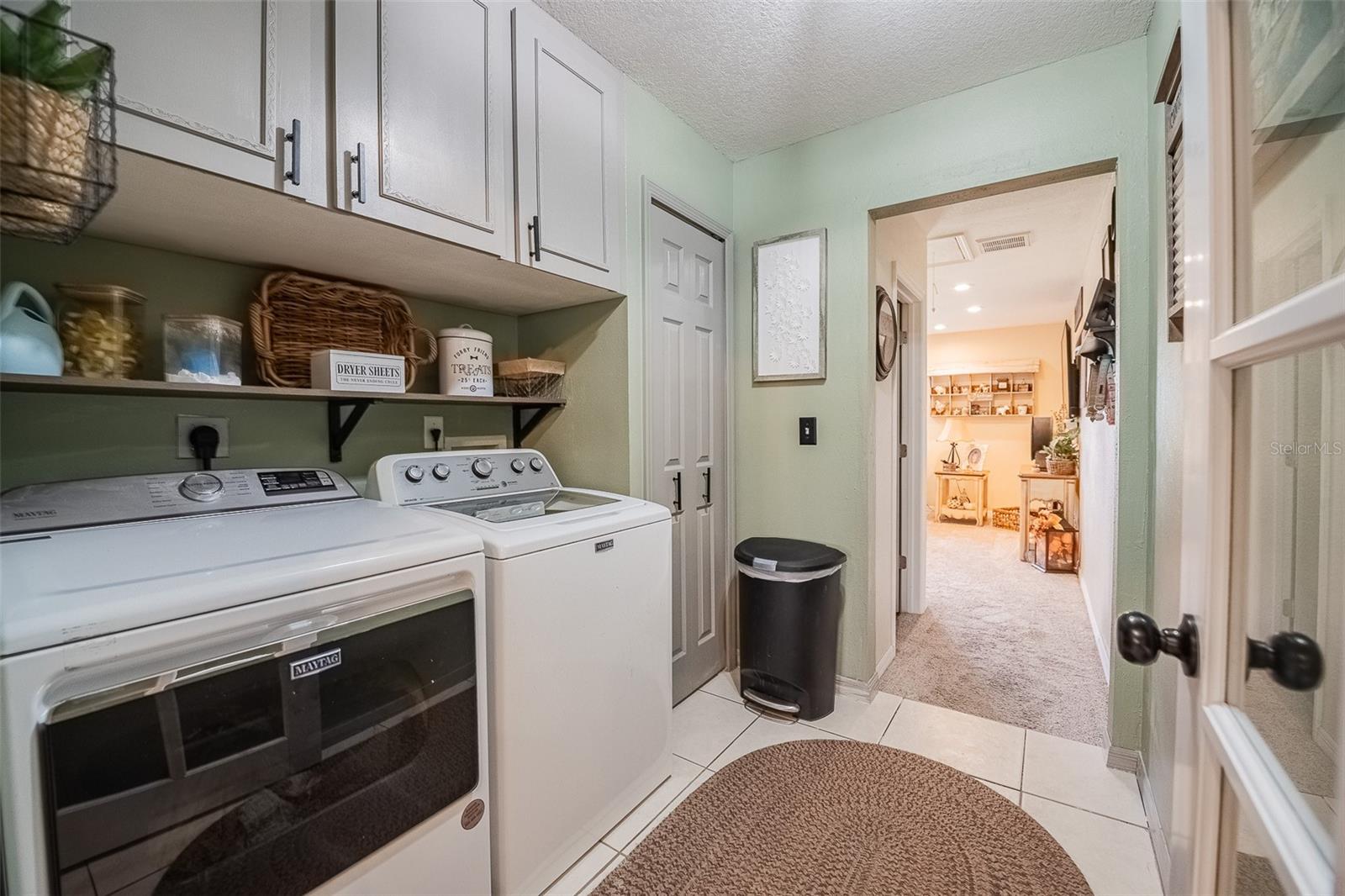 Image 34 of 83 For 6309 Avocado Dr
