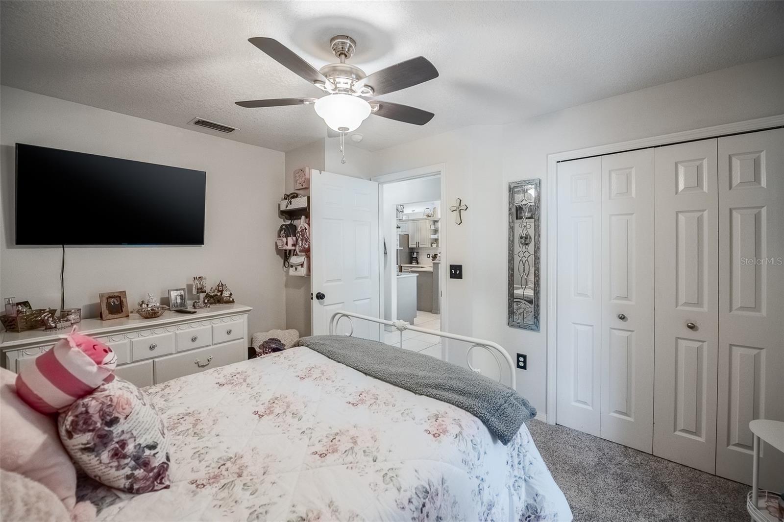 Image 42 of 83 For 6309 Avocado Dr