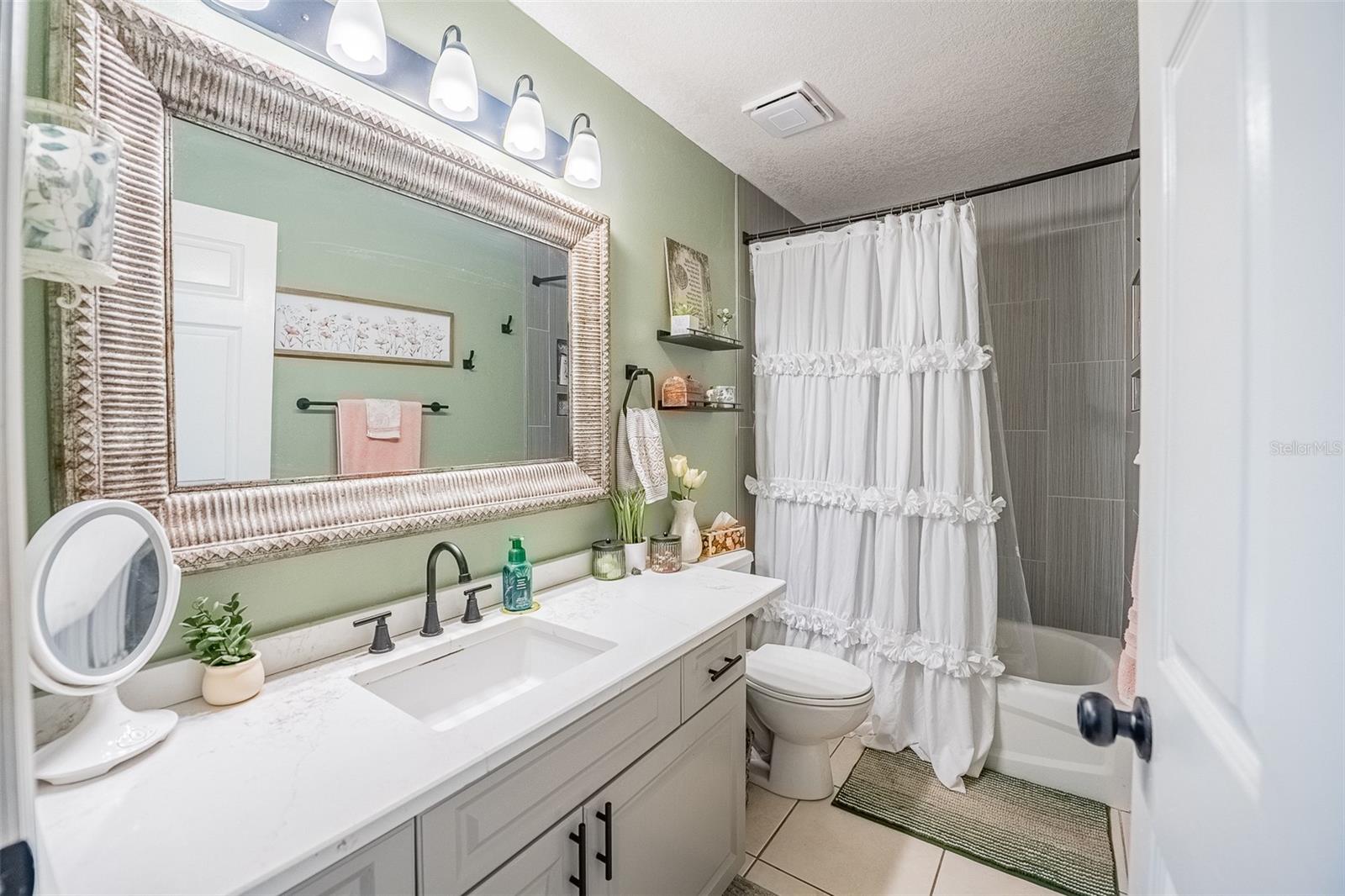 Image 44 of 83 For 6309 Avocado Dr