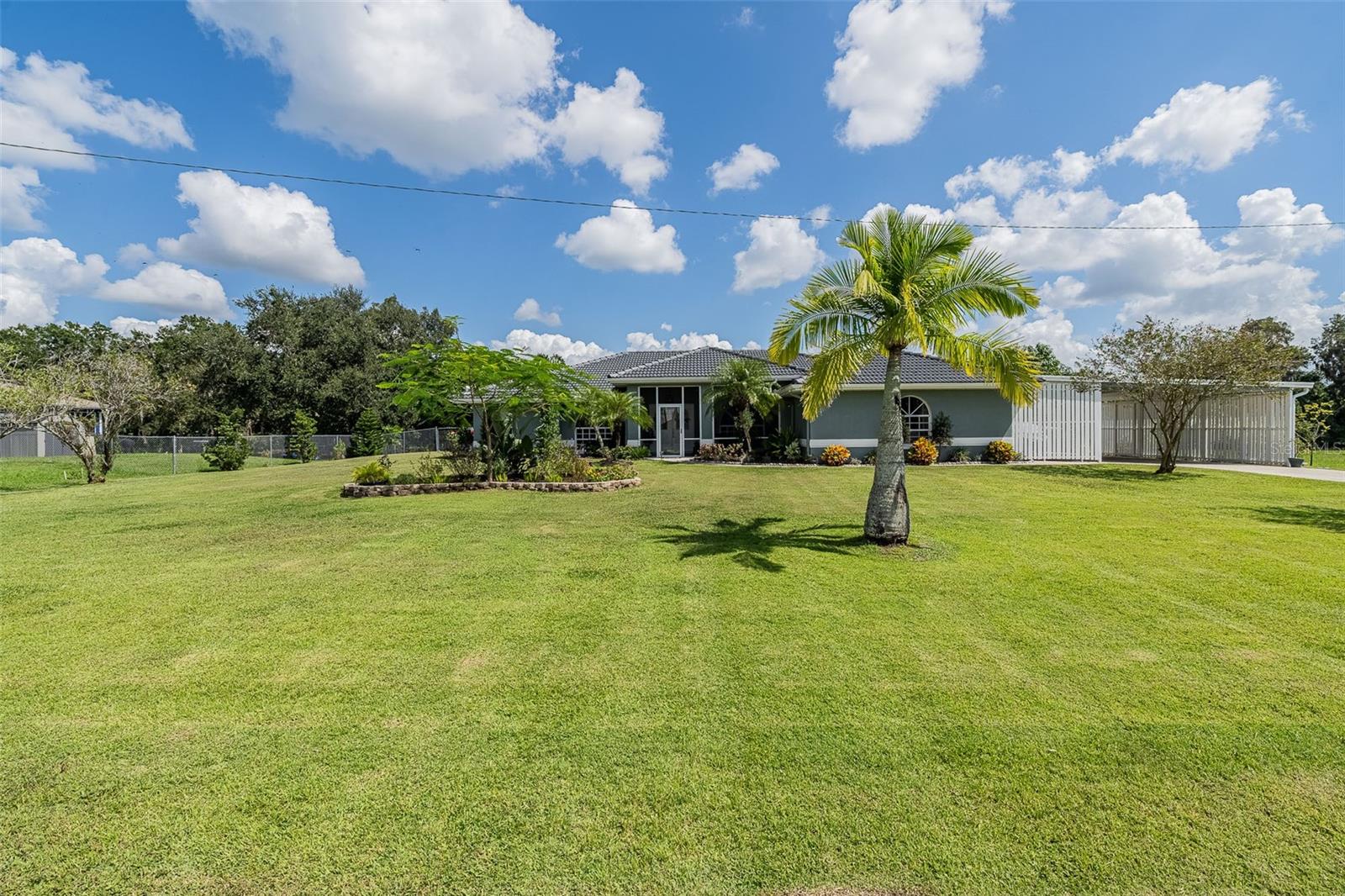 Image 5 of 83 For 6309 Avocado Dr