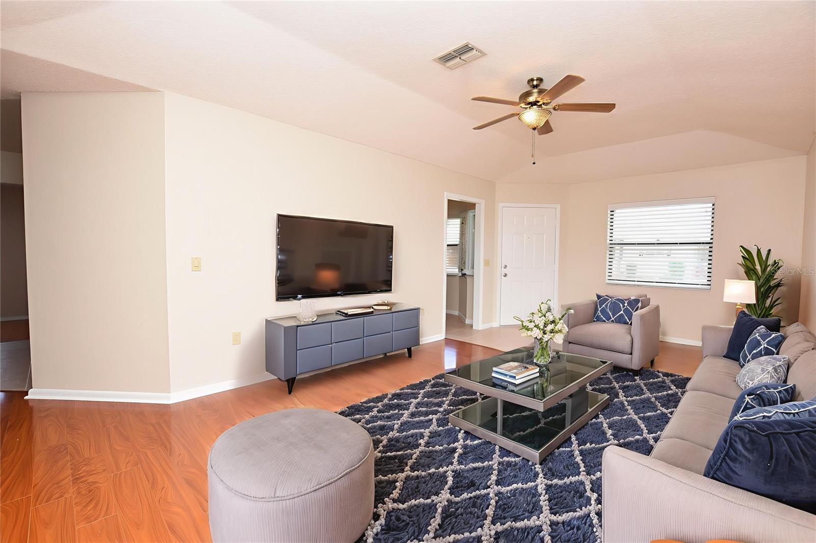 Image 11 of 52 For 2210 Harbor Town Lane