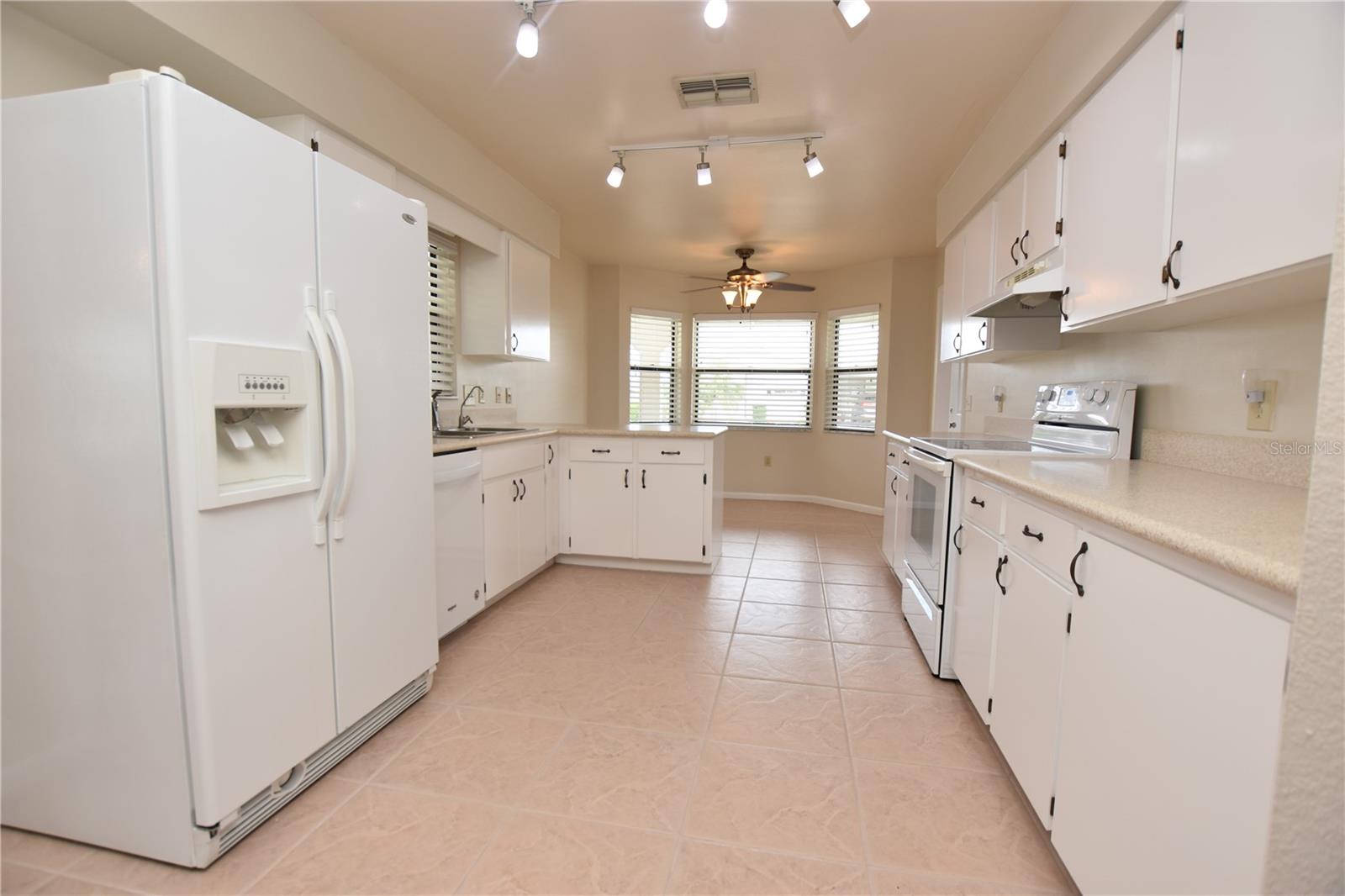 Image 6 of 52 For 2210 Harbor Town Lane