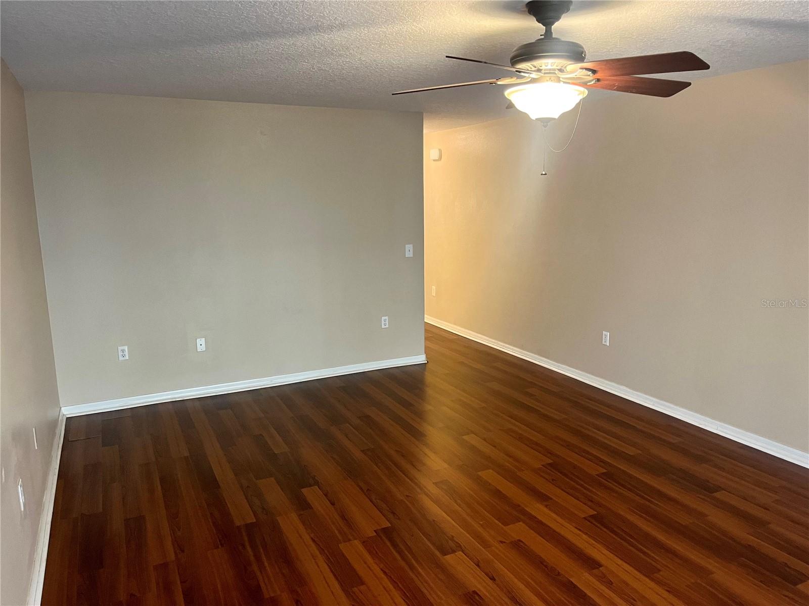 Image 4 of 23 For 5462 Fieldstone Drive