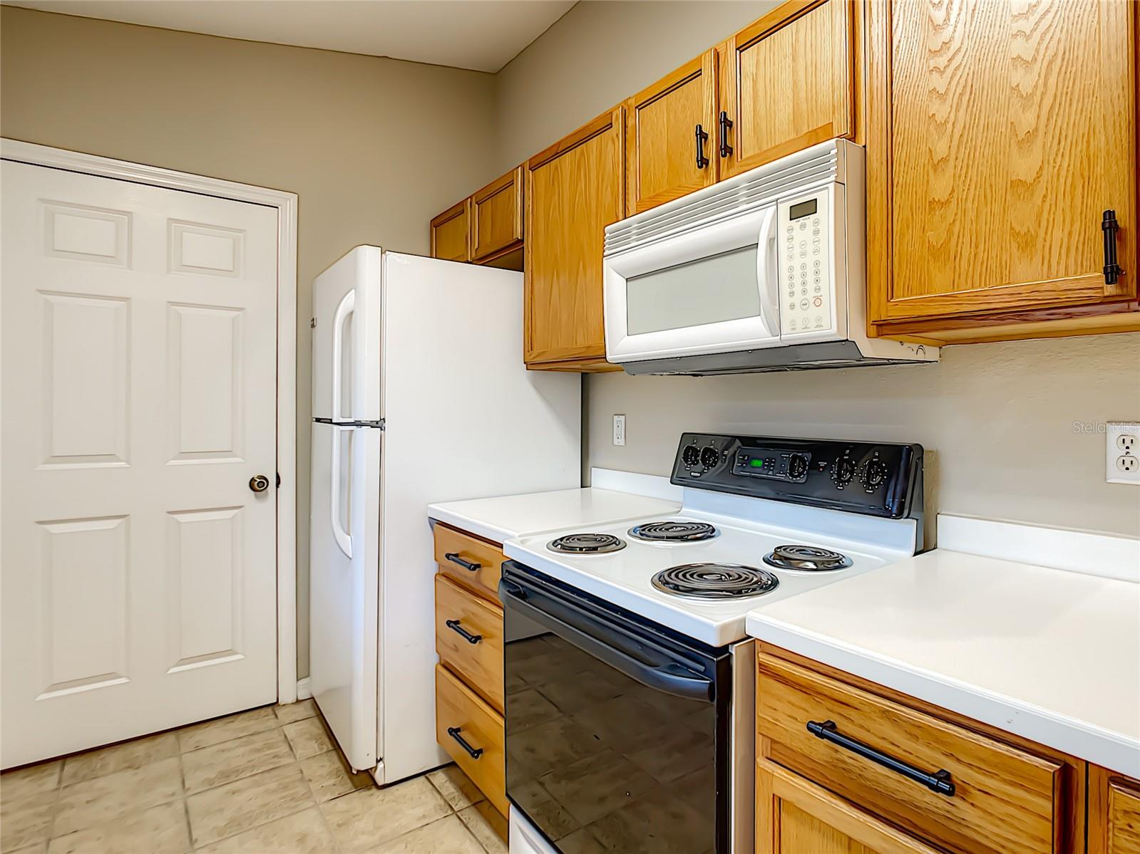 Image 13 of 30 For 2731 Fletcher Avenue