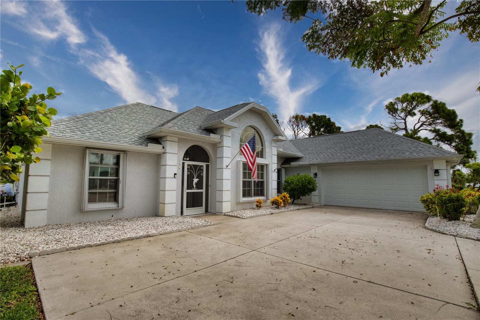 Image 3 of 21 For 473 Rotonda Circle