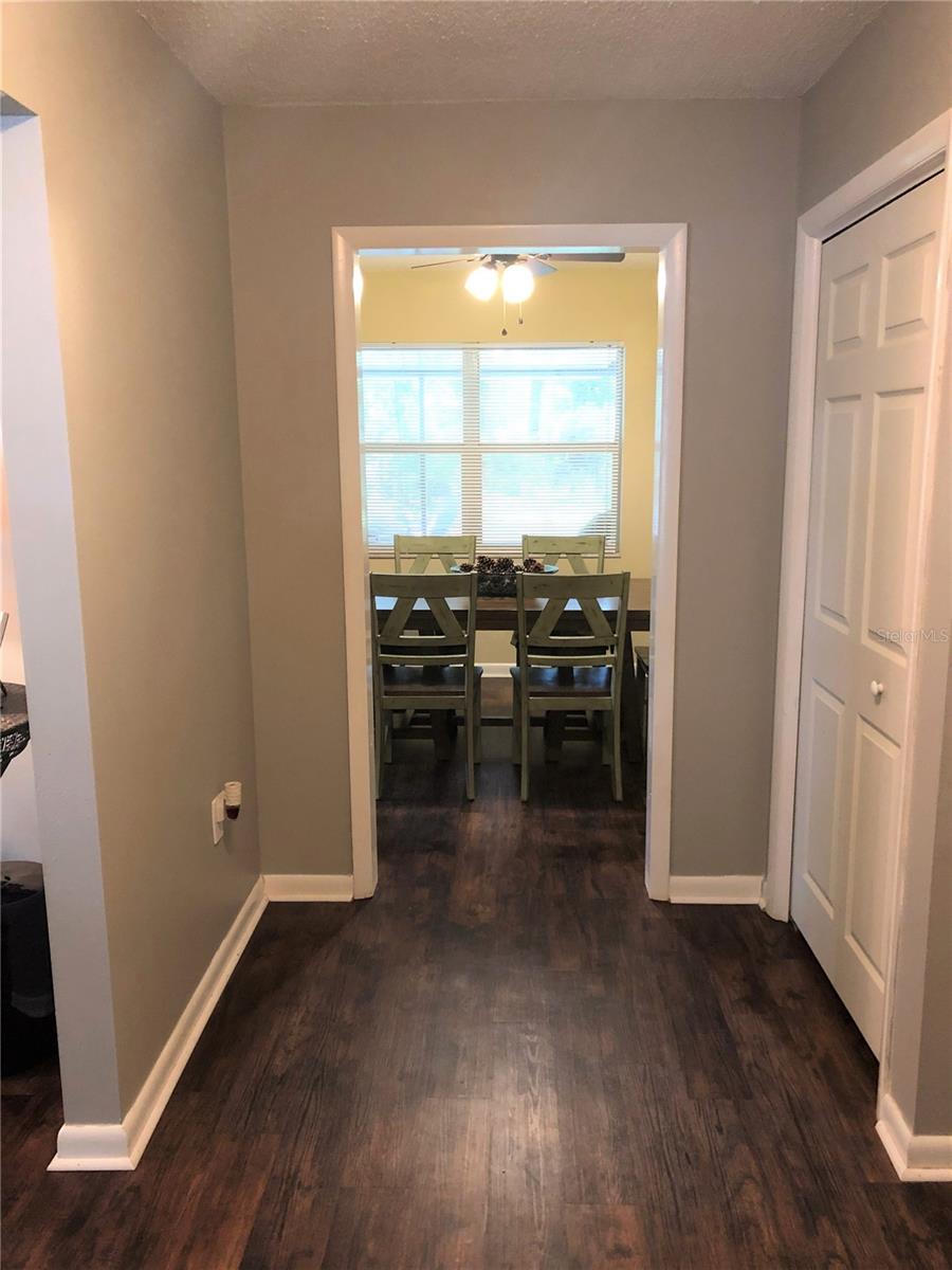 Image 4 of 20 For 5914 Whispering Pines Road