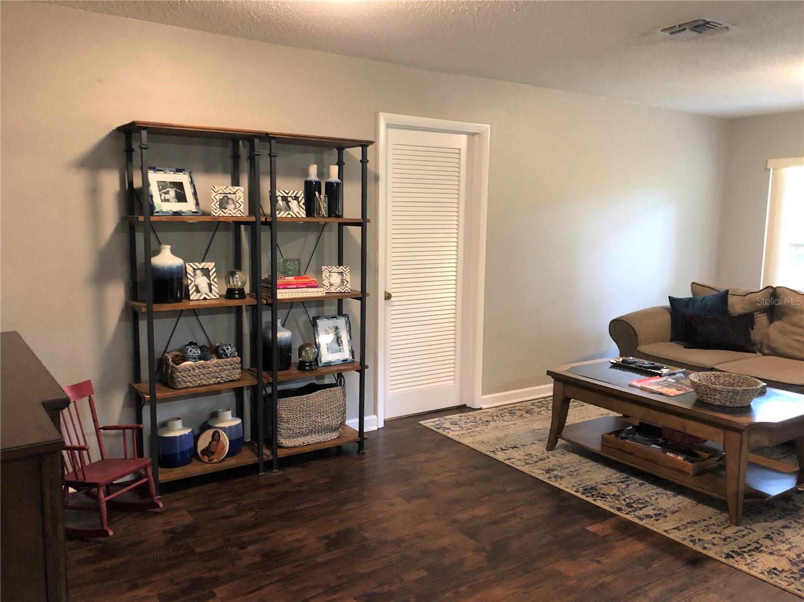 Image 5 of 20 For 5914 Whispering Pines Road