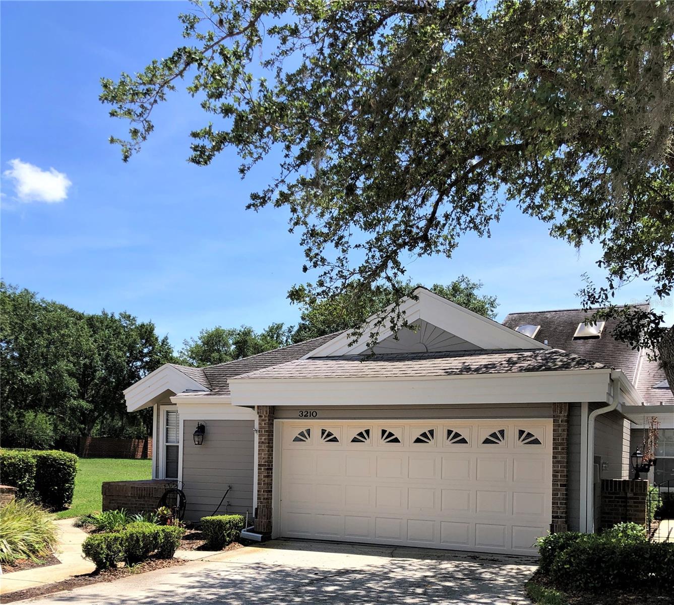 Image 3 of 32 For 3210 Stonewater Court