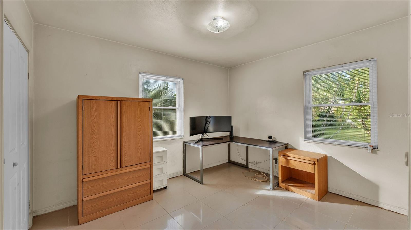 Image 17 of 38 For 6077 8th Avenue N