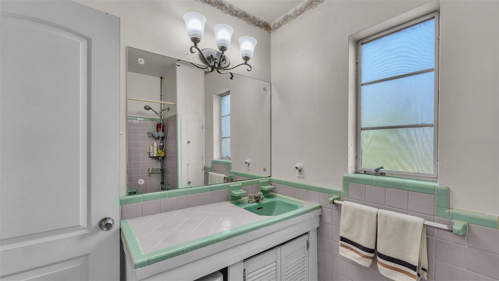 Image 21 of 38 For 6077 8th Avenue N