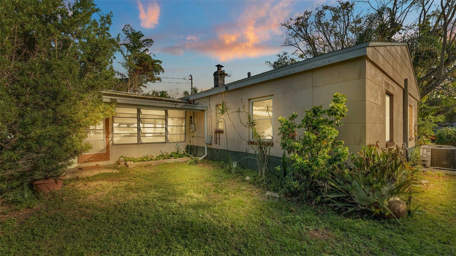 Image 3 of 38 For 6077 8th Avenue N