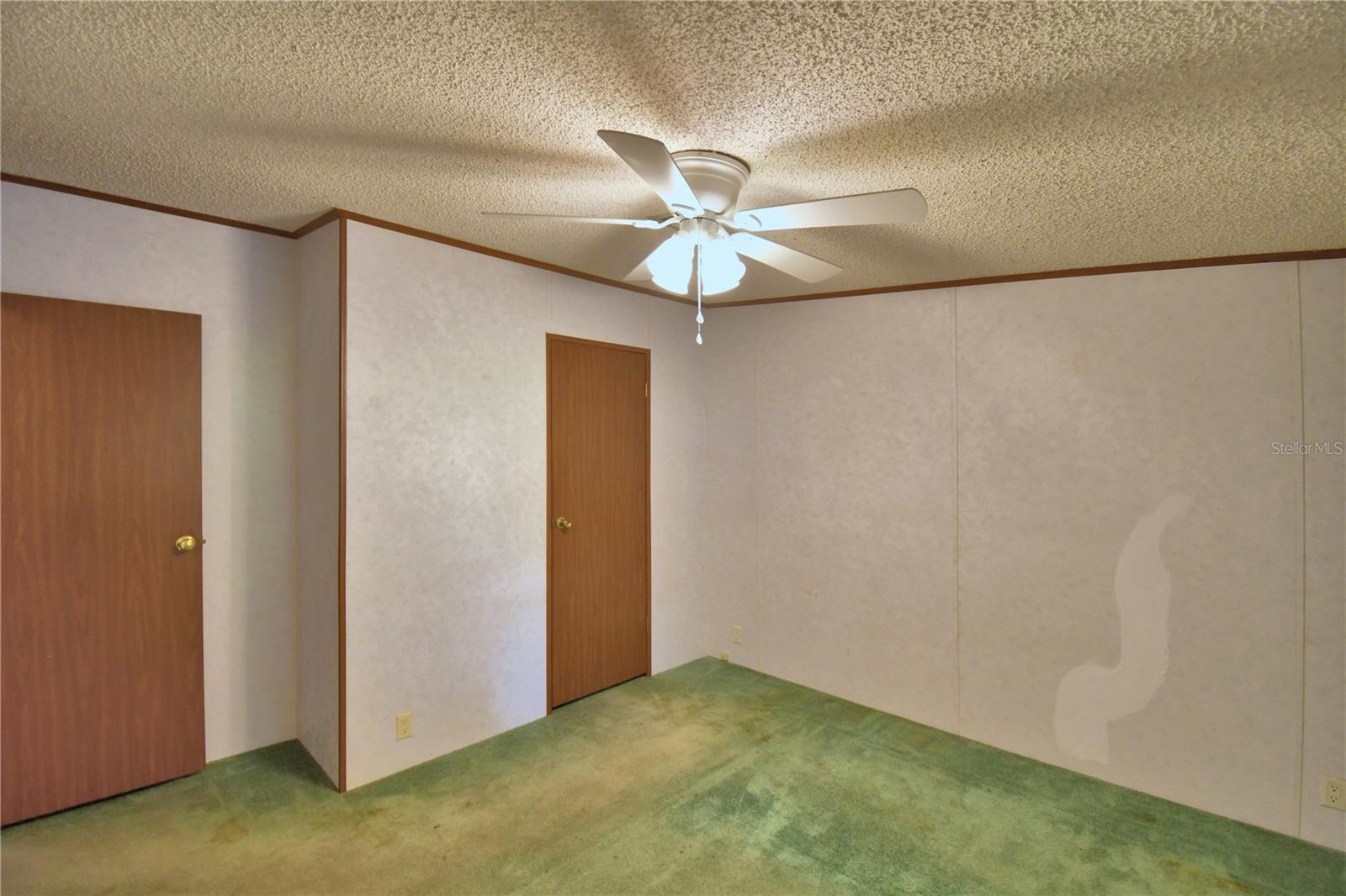 Image 35 of 63 For 2120 Helwyn Road