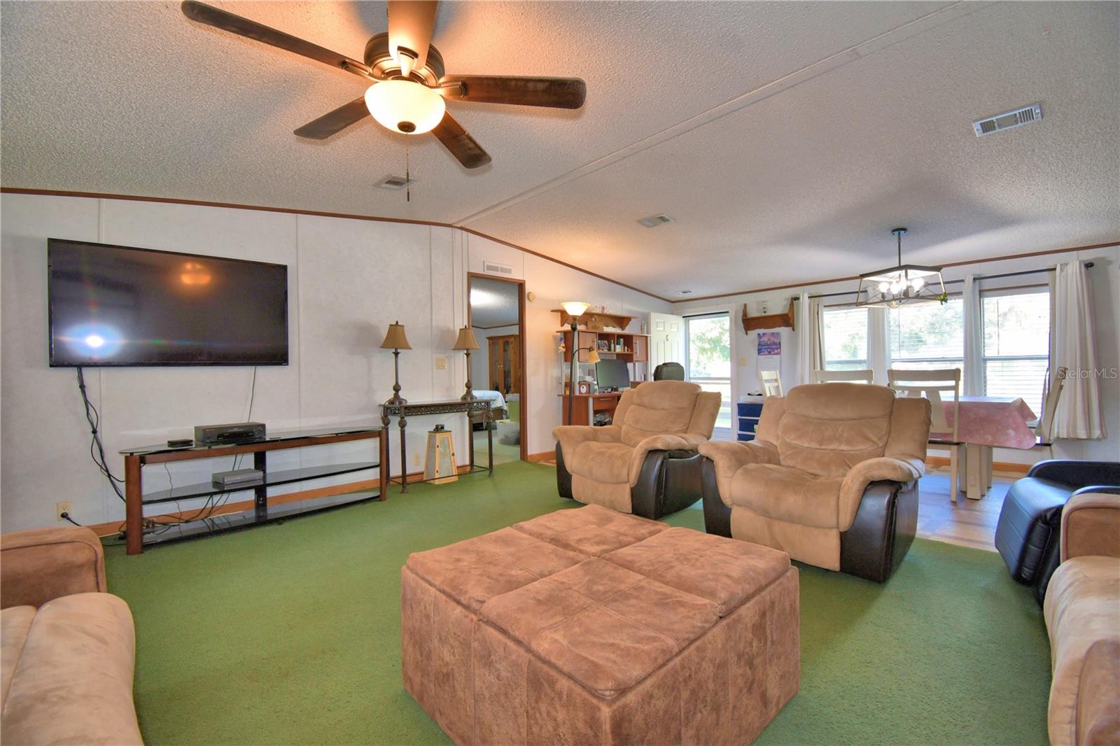 Image 4 of 63 For 2120 Helwyn Road