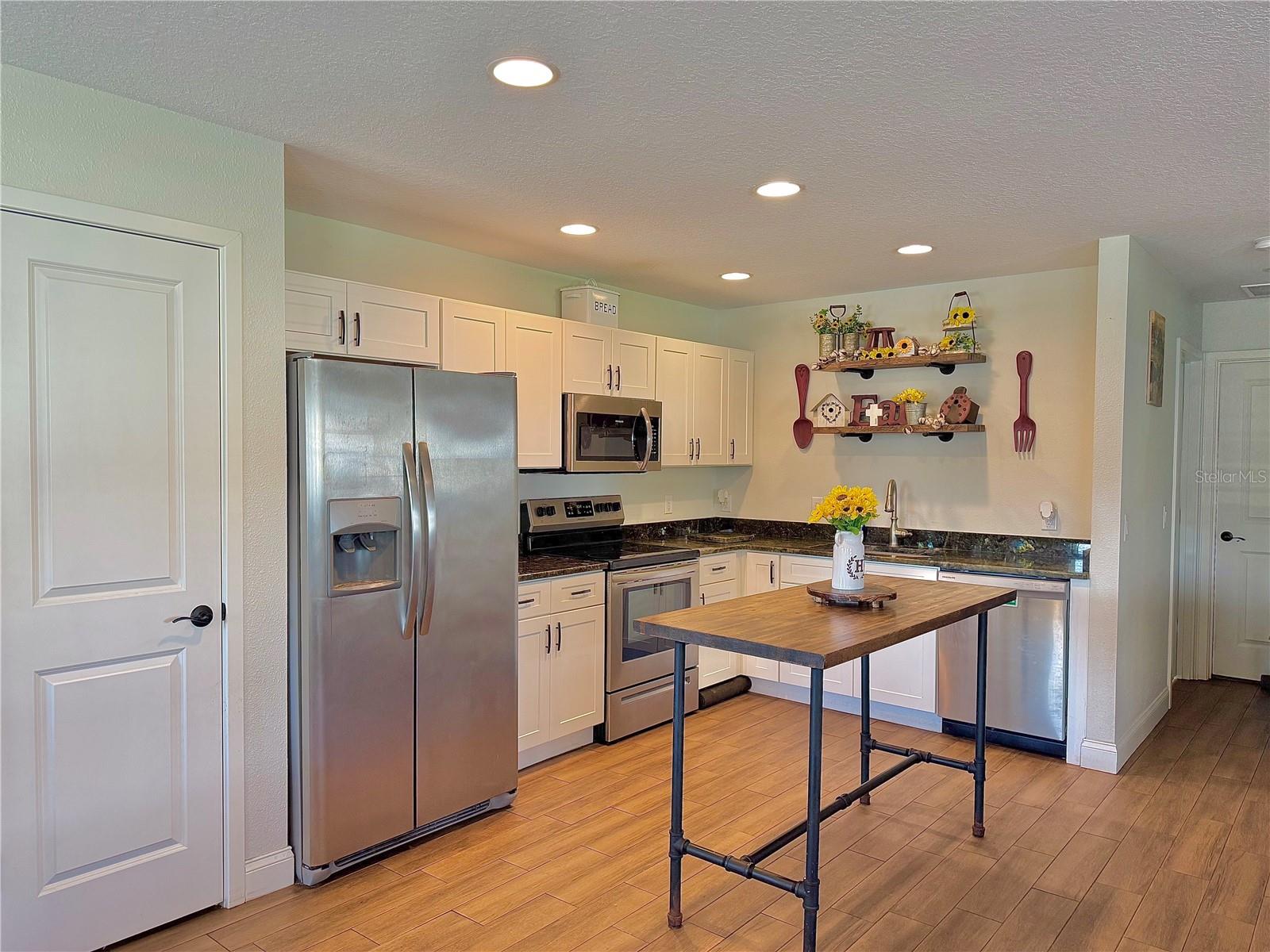 Image 12 of 54 For 130 Dixie Highway