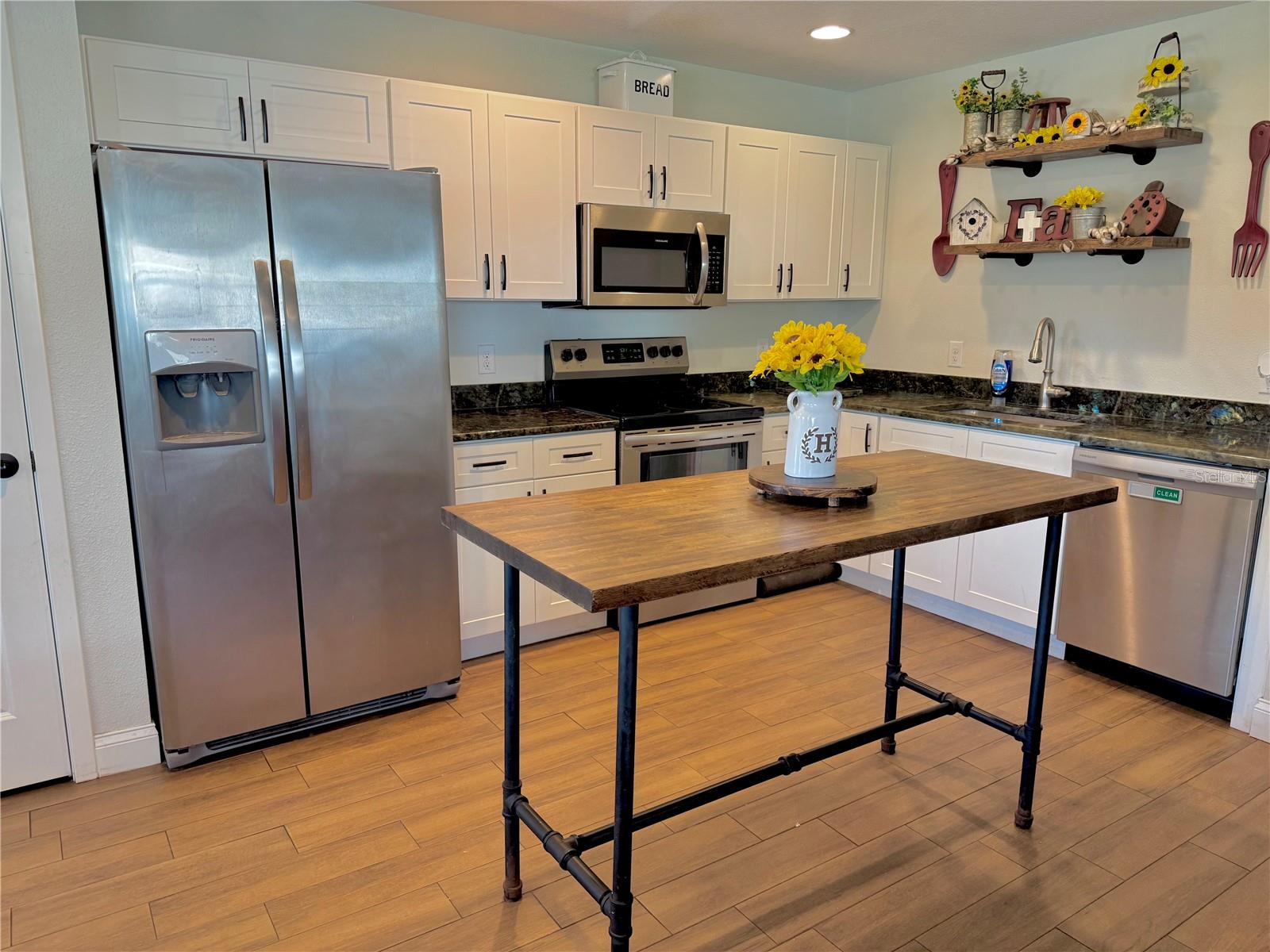 Image 13 of 54 For 130 Dixie Highway