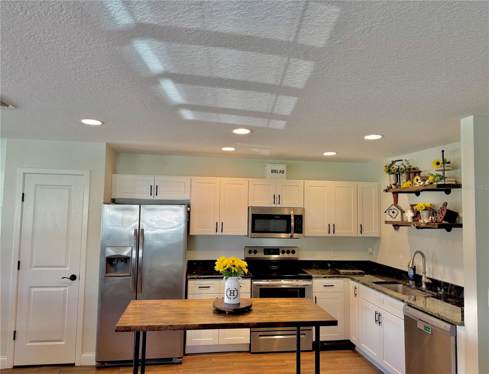 Image 14 of 54 For 130 Dixie Highway