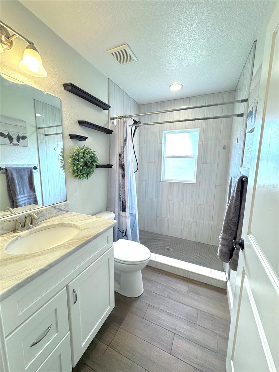 Image 24 of 54 For 130 Dixie Highway