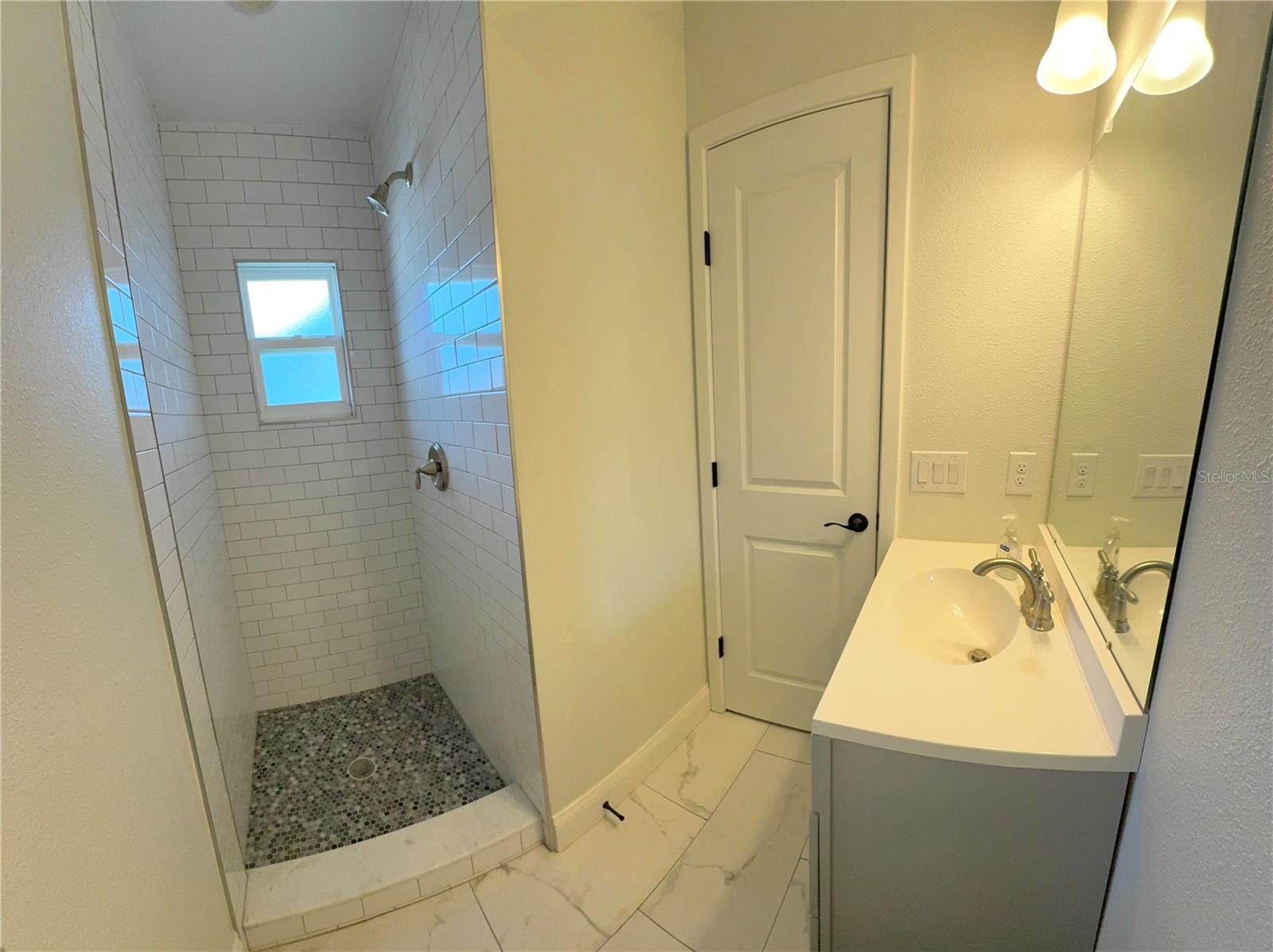 Image 42 of 54 For 130 Dixie Highway