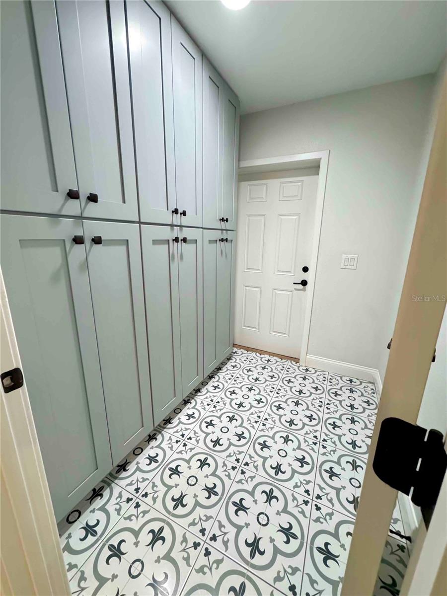 Image 44 of 54 For 130 Dixie Highway