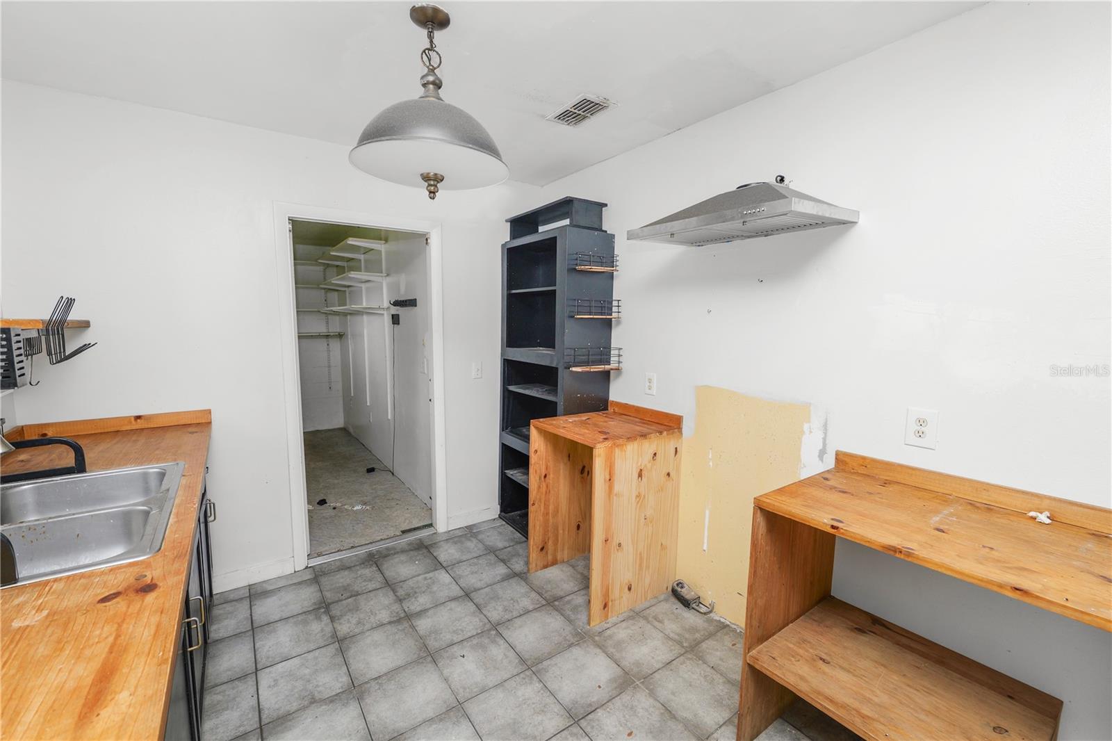 Image 10 of 19 For 136 Madera Drive