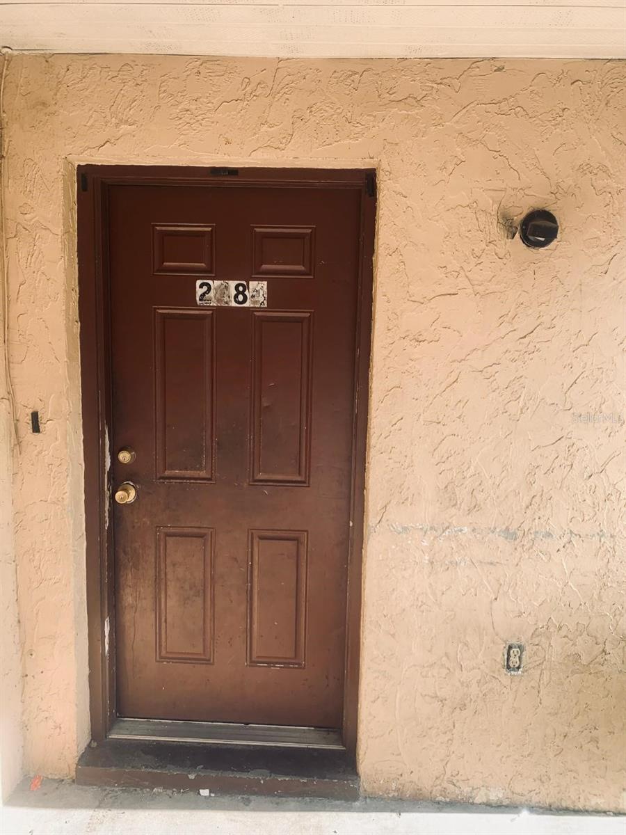 Details for 2484 Chestnut Woods Drive, LAKELAND, FL 33815