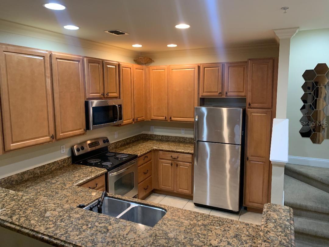 Image 3 of 7 For 2996 Bella Vista Drive