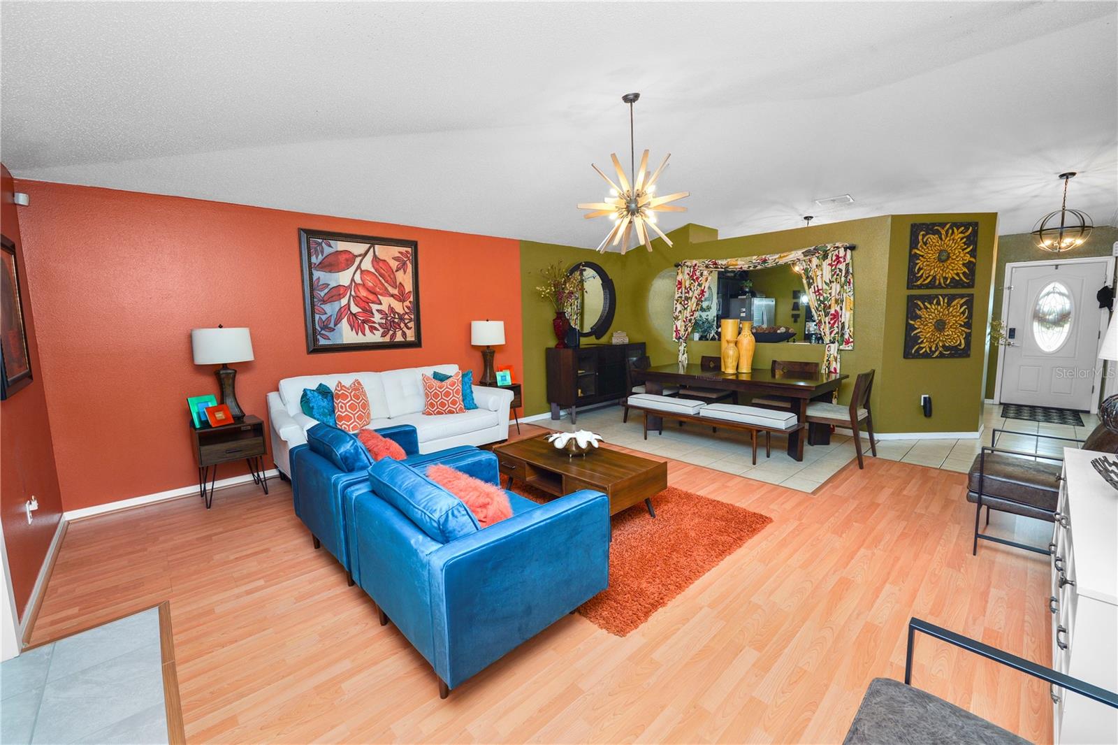 Image 11 of 68 For 1423 Country Chase Drive