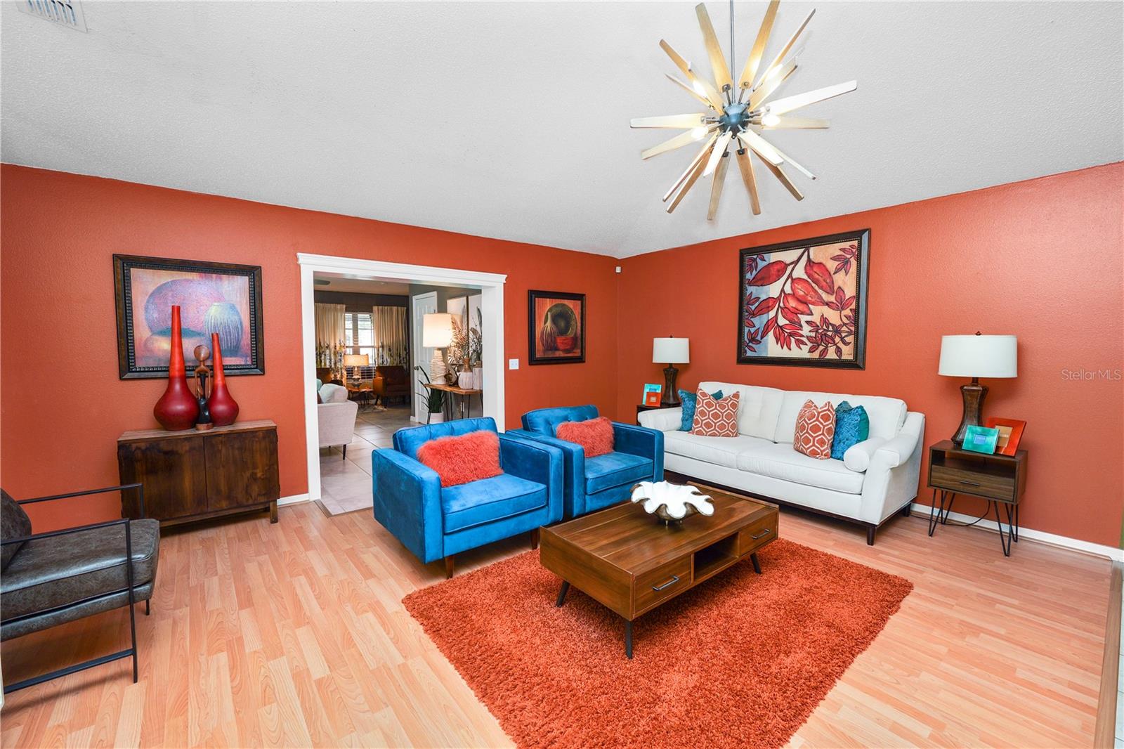 Image 13 of 68 For 1423 Country Chase Drive