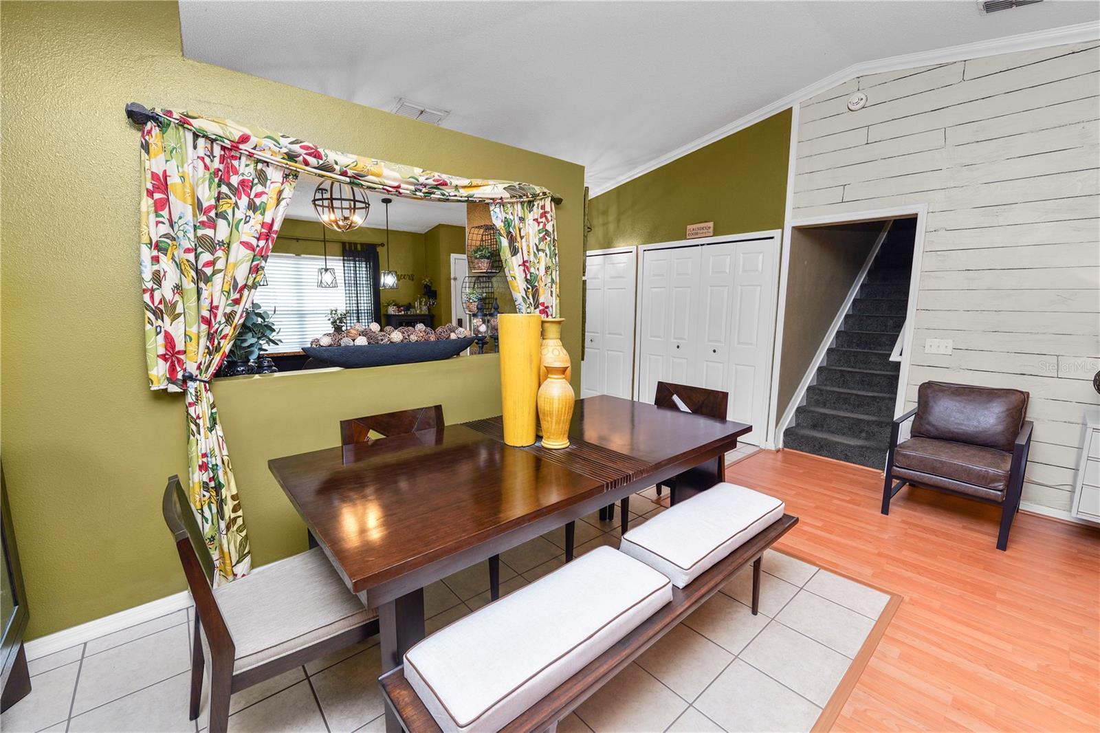Image 17 of 68 For 1423 Country Chase Drive