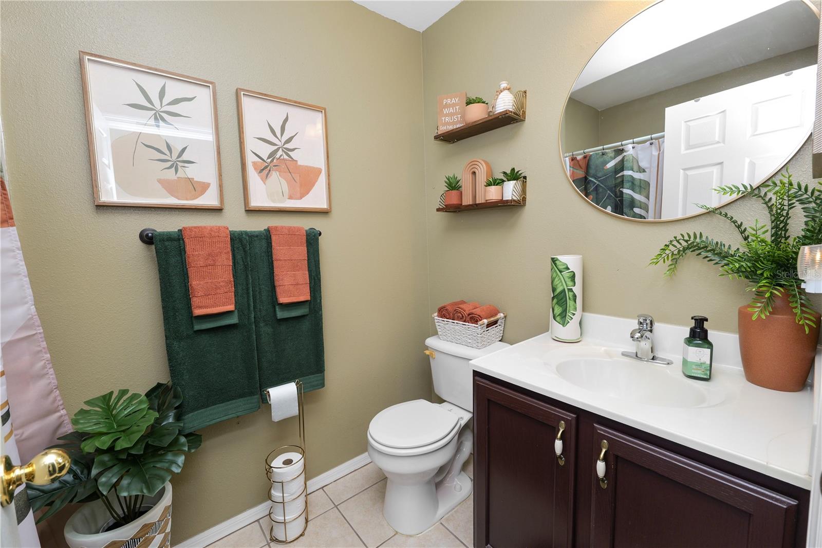 Image 42 of 68 For 1423 Country Chase Drive