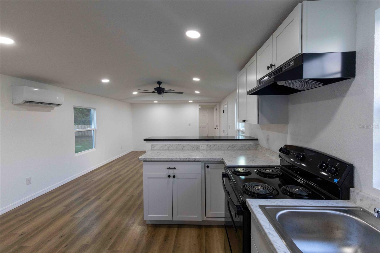 Image 20 of 36 For 809 Tuscani Way