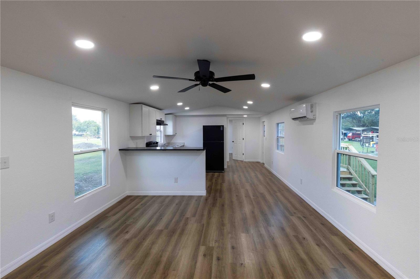 Image 3 of 36 For 809 Tuscani Way