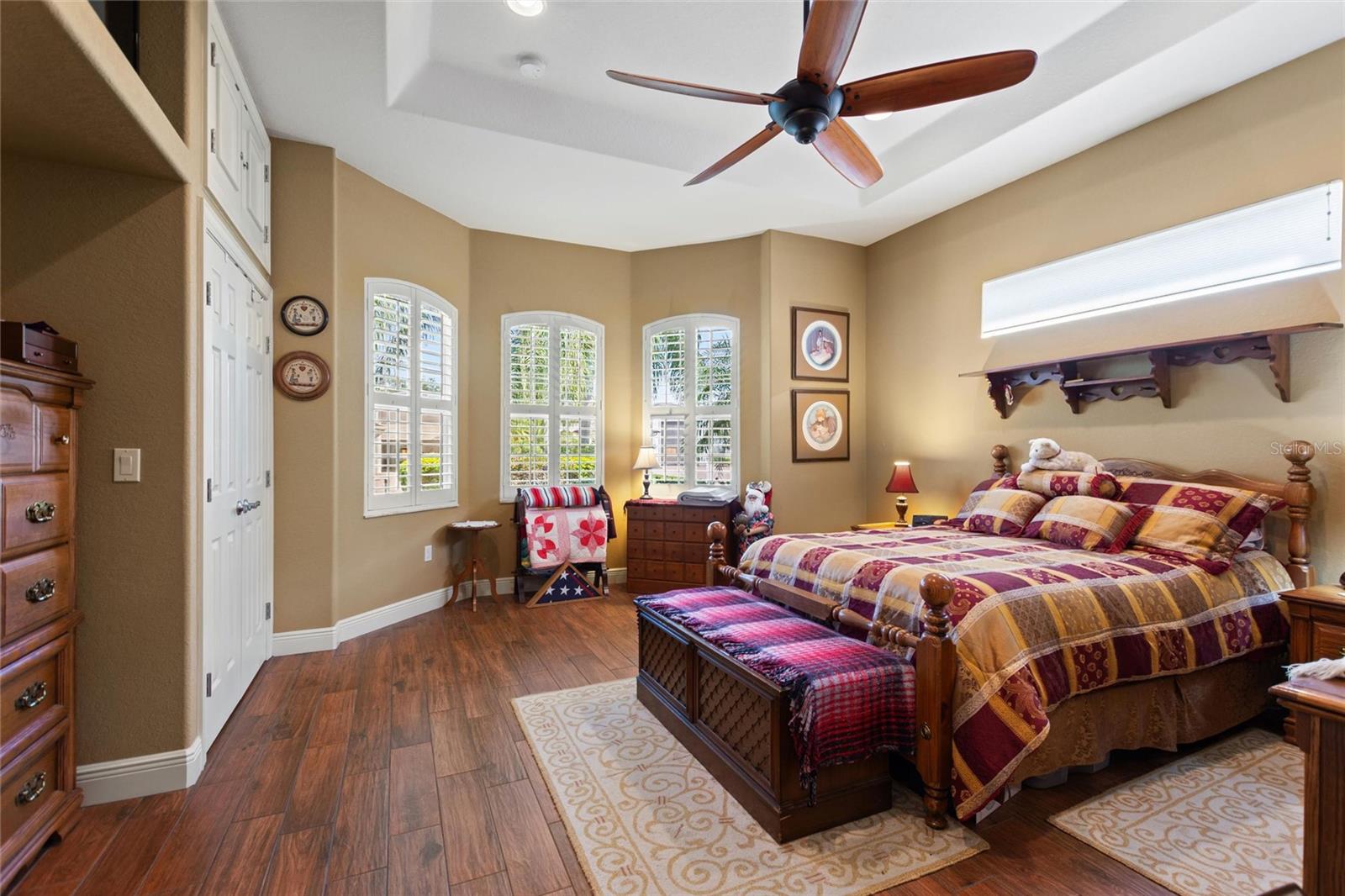 Image 27 of 46 For 548 Narrow Pond Road