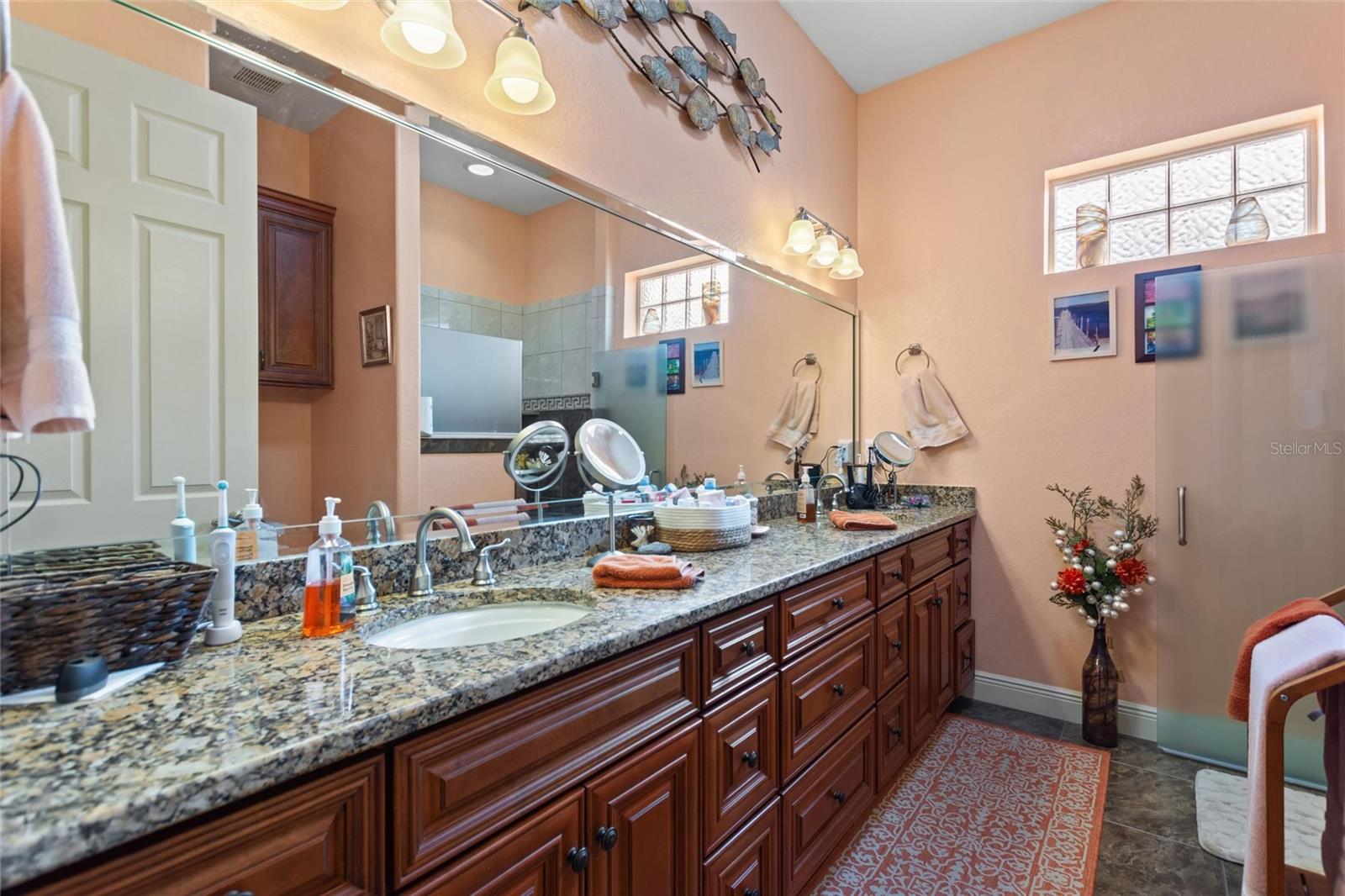 Image 30 of 46 For 548 Narrow Pond Road