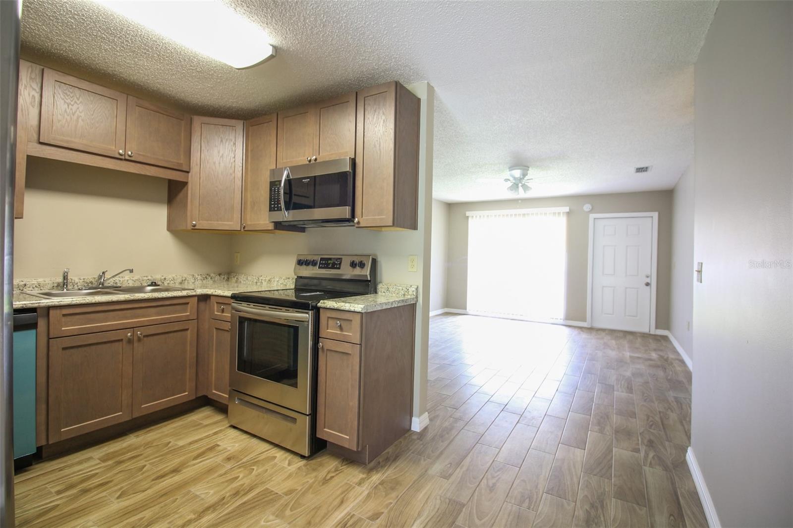 Image 6 of 12 For 4502 Holder Court