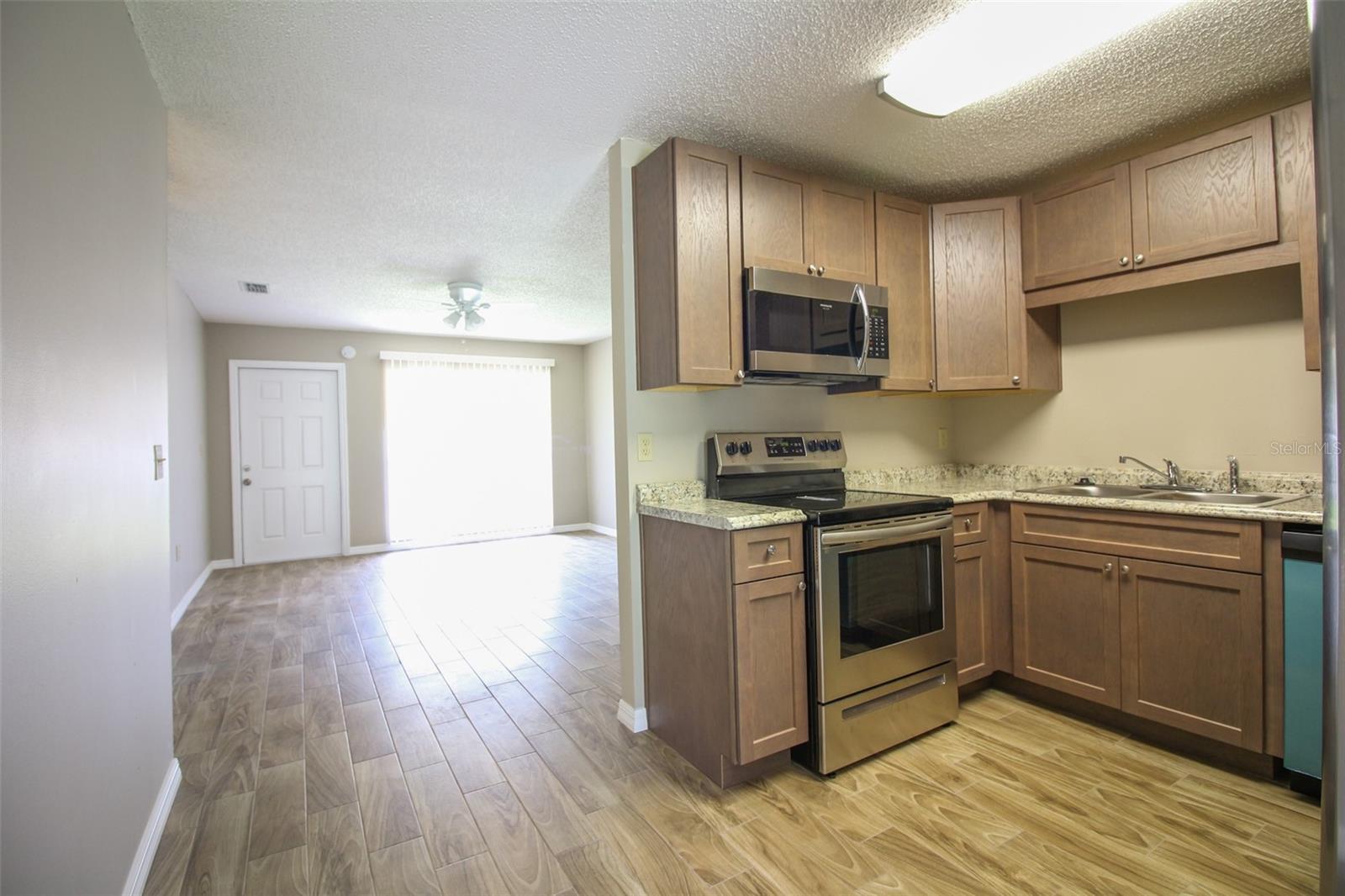 Image 6 of 12 For 4504 Holder Court