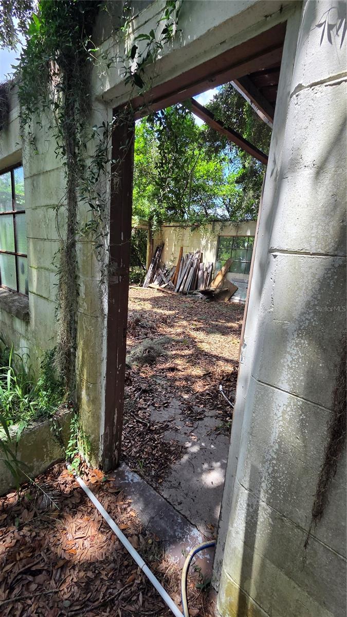 Image 13 of 40 For 725 Hickory Hammock Road