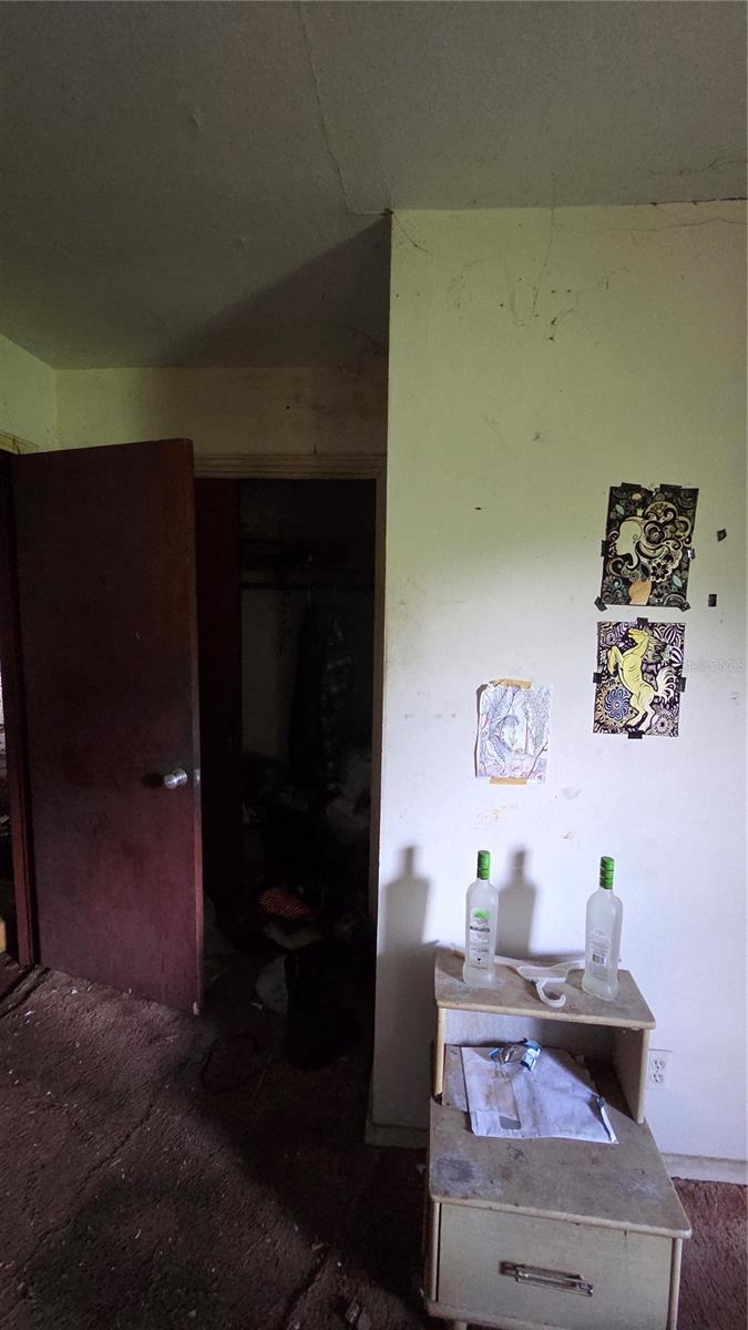 Image 22 of 40 For 725 Hickory Hammock Road